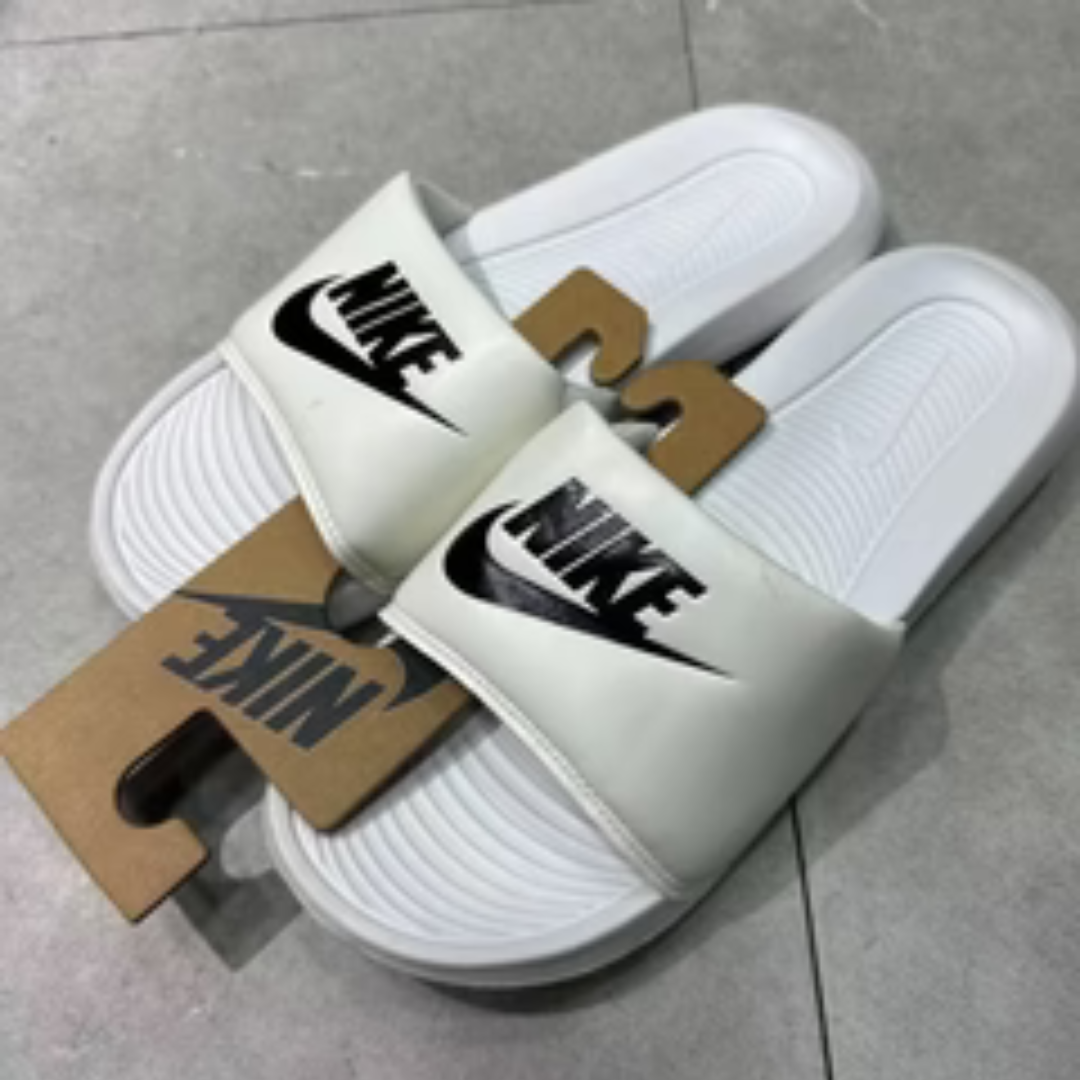 CHINELO NIKE VICTORY ONE -  BRANCO